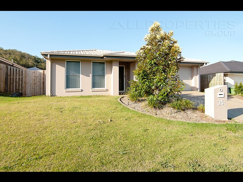 35 Sunridge Circuit, Bahrs Scrub QLD 4207