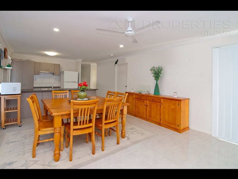 35 Sunridge Circuit, Bahrs Scrub QLD 4207