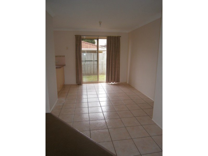 92 Pohon Drive, Tanah Merah QLD 4128