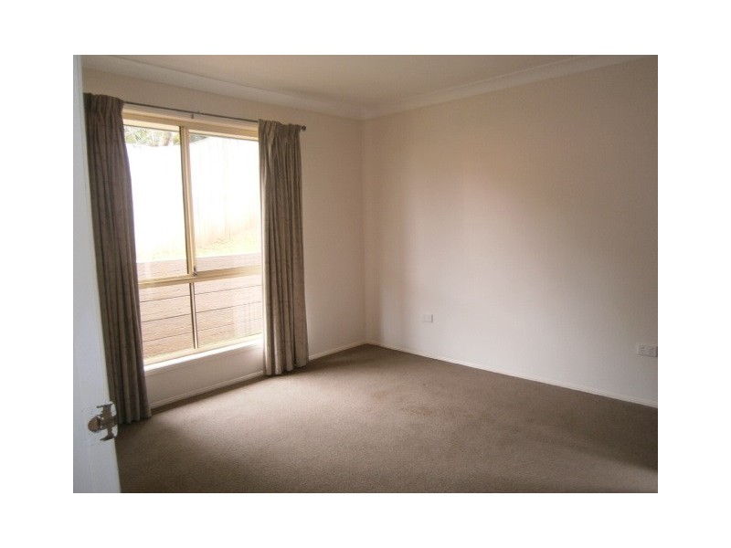 92 Pohon Drive, Tanah Merah QLD 4128