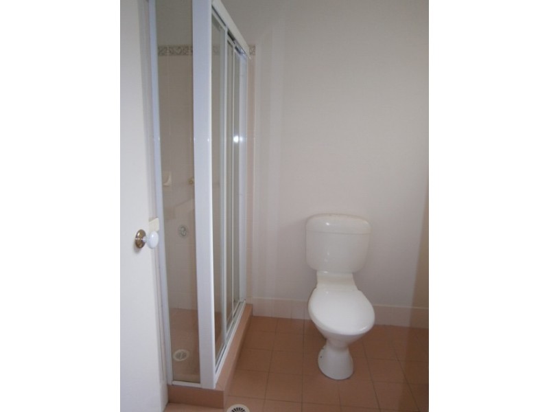 92 Pohon Drive, Tanah Merah QLD 4128