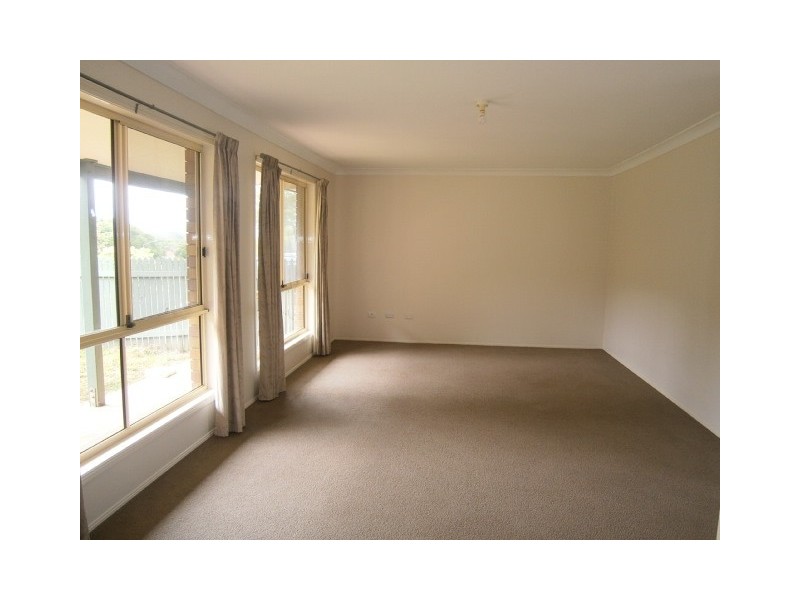 92 Pohon Drive, Tanah Merah QLD 4128
