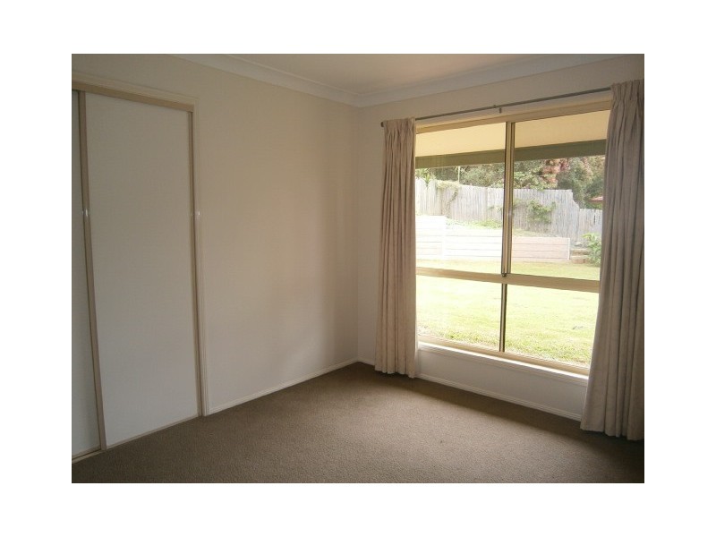 92 Pohon Drive, Tanah Merah QLD 4128