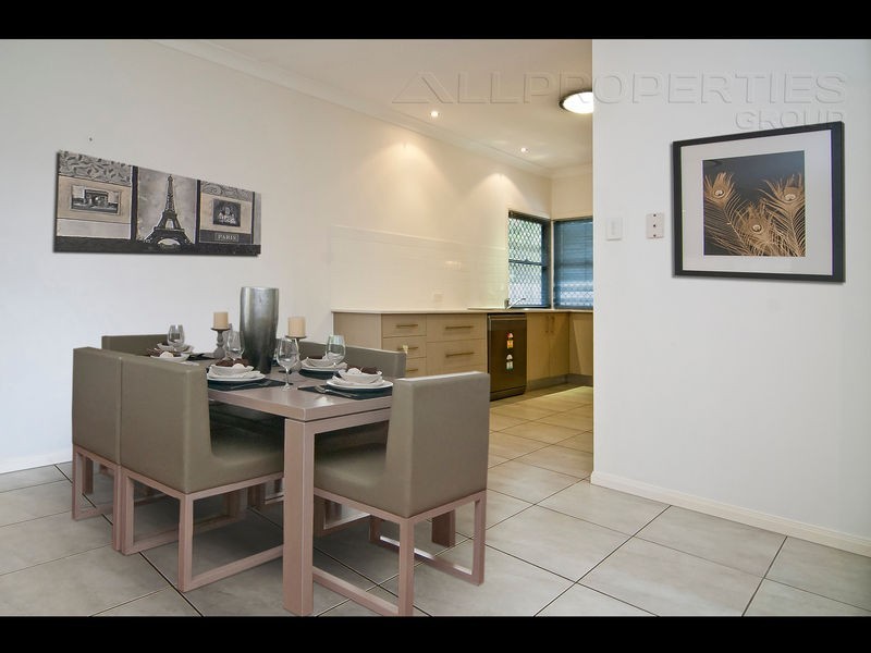 1/69 Sunningdale Drive, Redland Bay QLD 4165