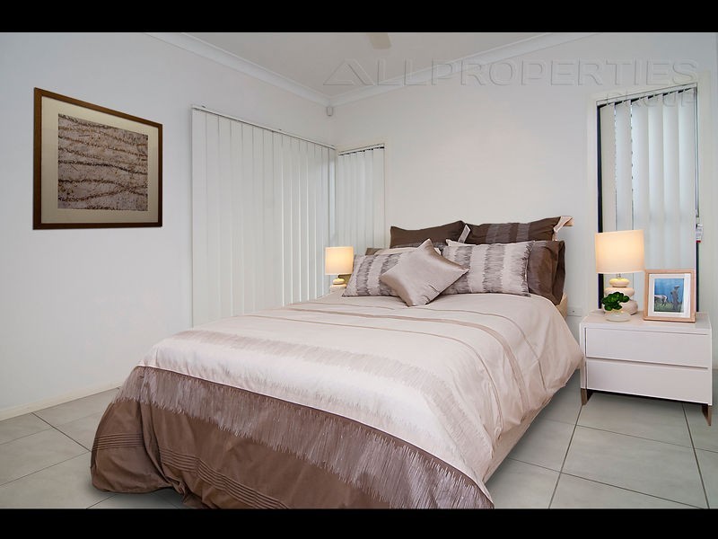 1/69 Sunningdale Drive, Redland Bay QLD 4165