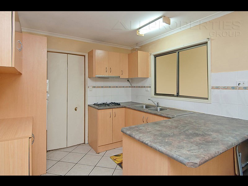 25 Augusta Street, Crestmead QLD 4132