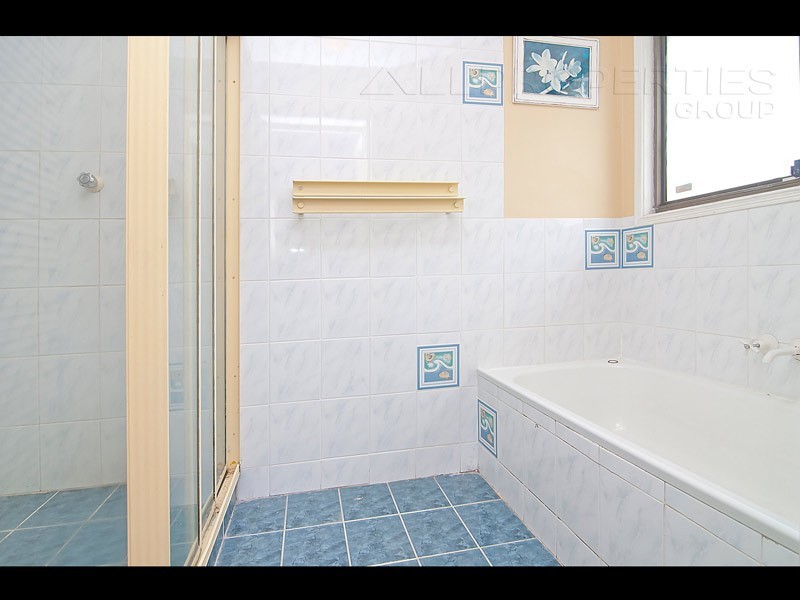 25 Augusta Street, Crestmead QLD 4132