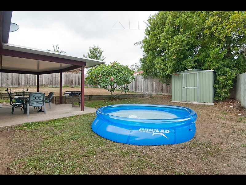 25 Loane Drive, Edens Landing QLD 4207