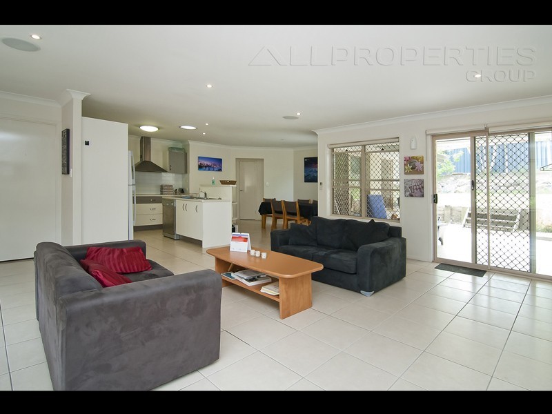 12 Glenvale Street, Cornubia QLD 4130