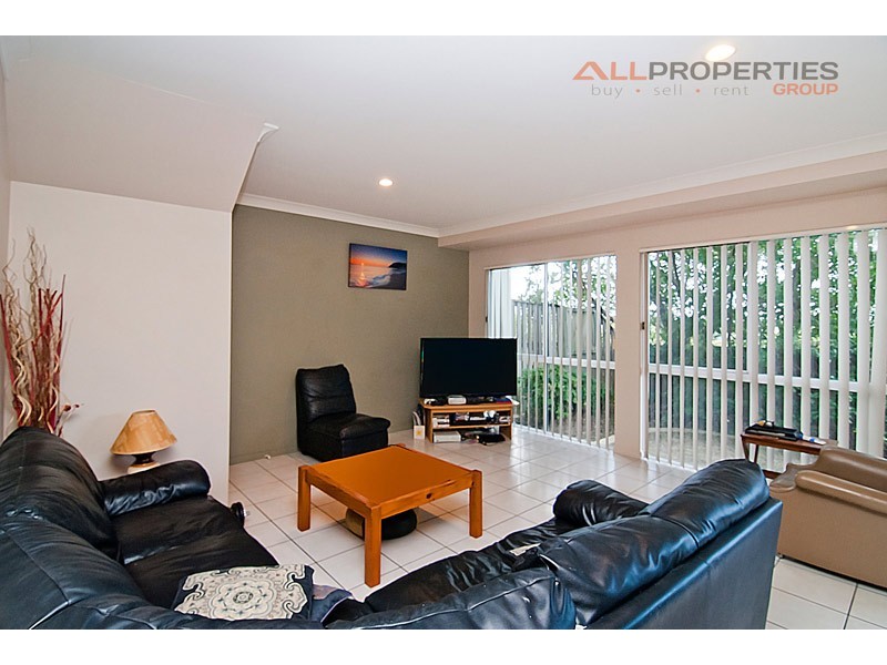 87/1 Sauvignon Parade, Upper Coomera QLD 4209