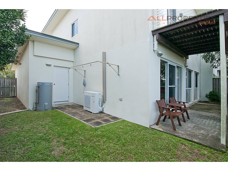 87/1 Sauvignon Parade, Upper Coomera QLD 4209