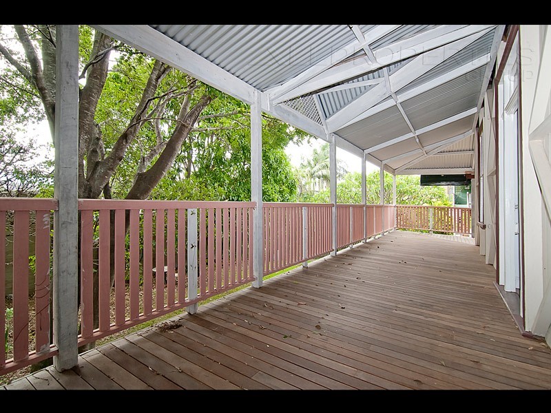 75 Adamson Street, Wooloowin QLD 4030