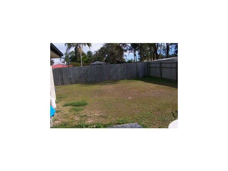 40 Pinelands Street, Loganlea QLD 4131