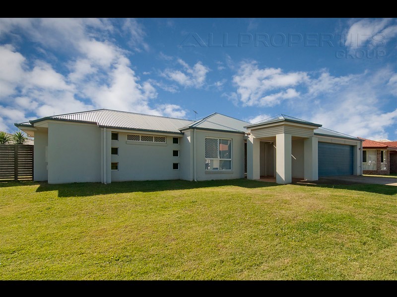 4 Caswell Crescent, Redland Bay QLD 4165