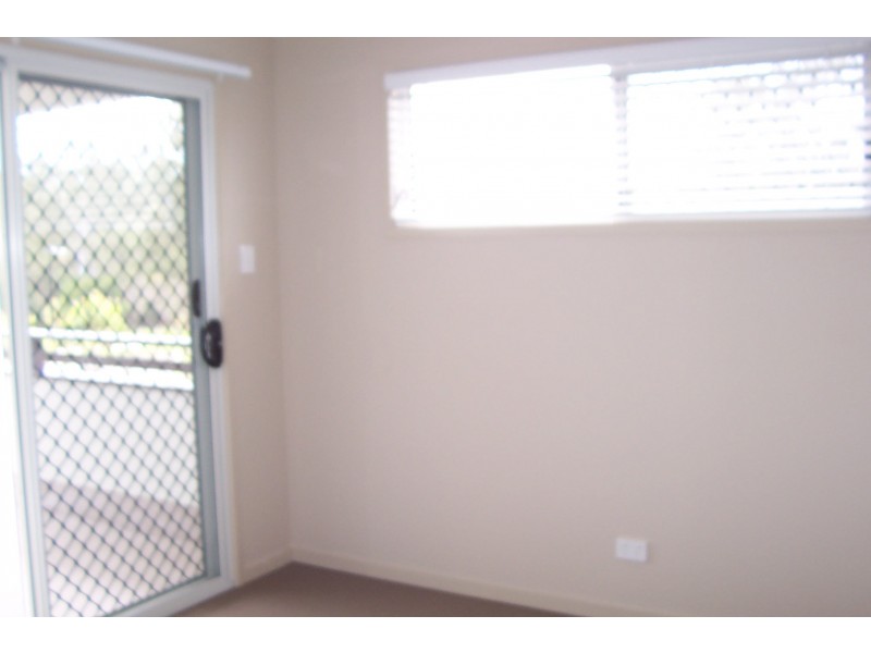 22 Kenilworth Crescent, Waterford QLD 4133