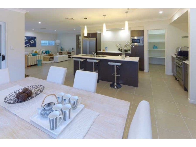 8 Torulosa Street, Cornubia QLD 4130