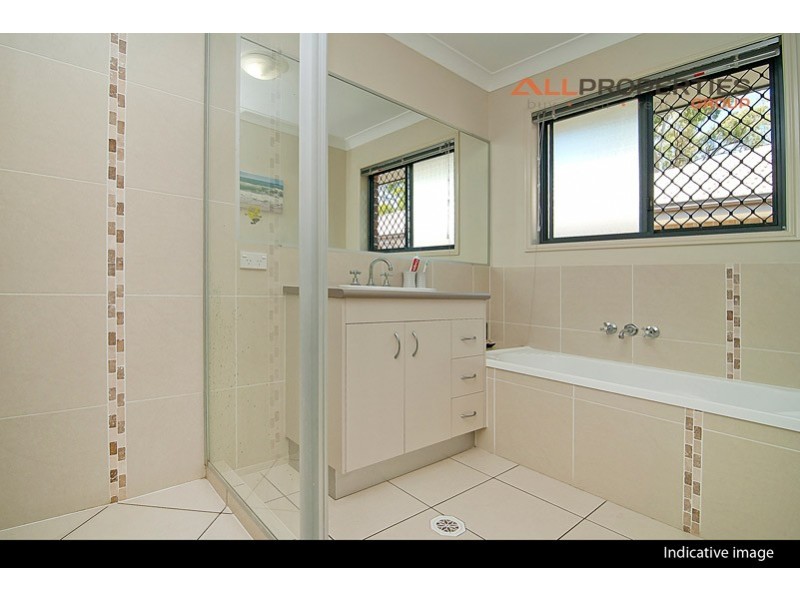 22 Spruce Street, Loganlea QLD 4131