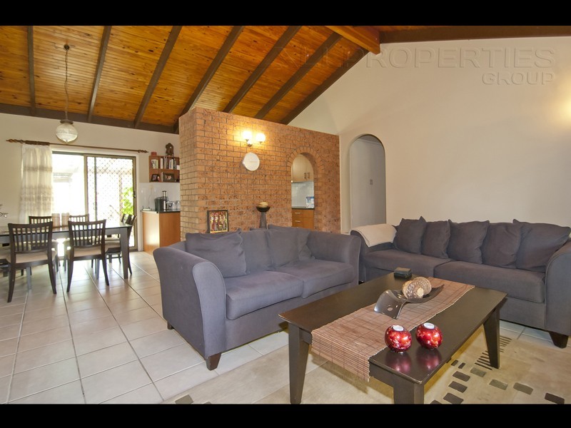 45 Athalie Street, Runcorn QLD 4113