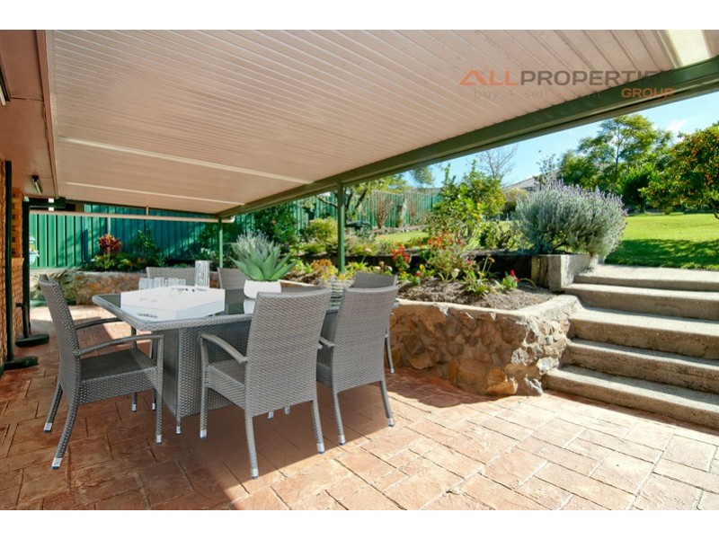 34 Avonmore Street, Edens Landing QLD 4207