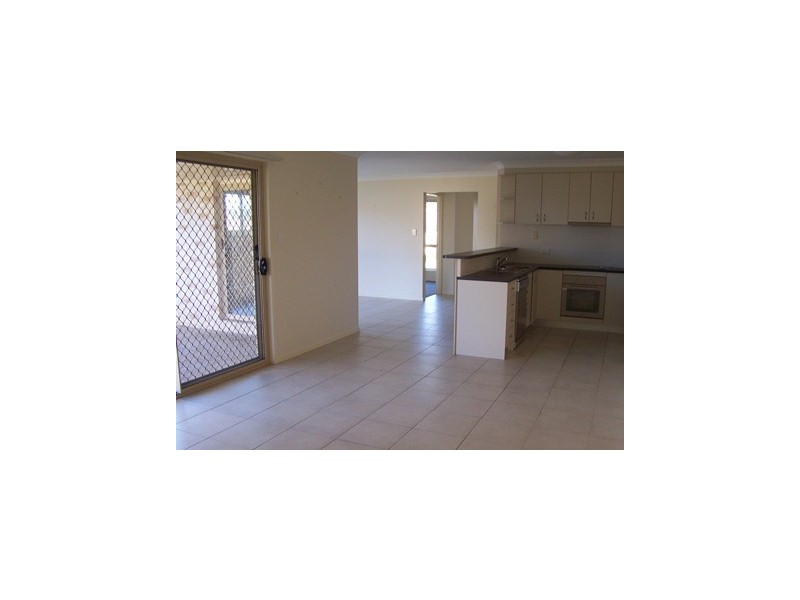 62 Ernestine Drive, Eagleby QLD 4207