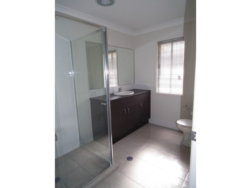 28 Ritz Drive, Coomera QLD 4209