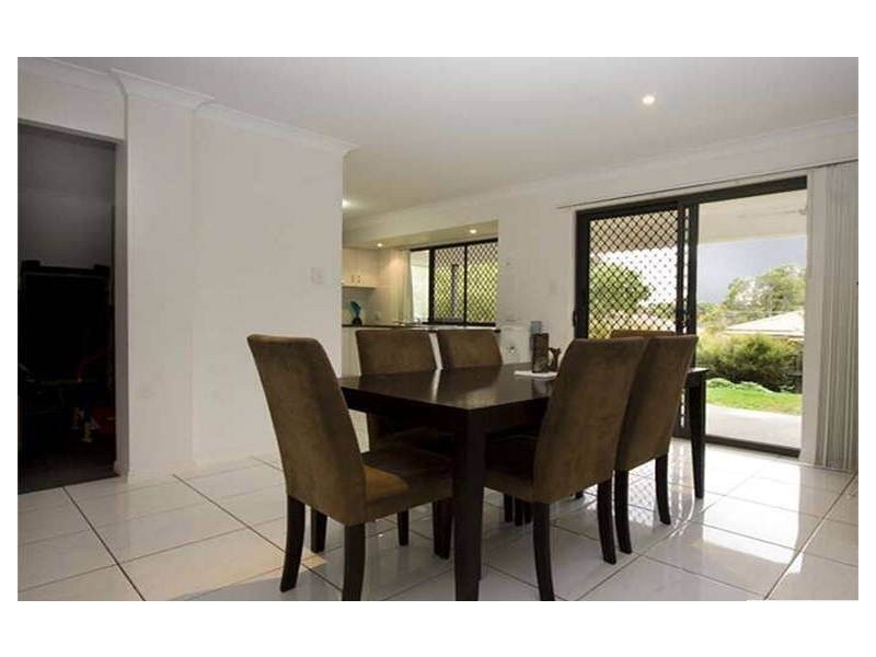 5 Clearview Crescent, Eagleby QLD 4207