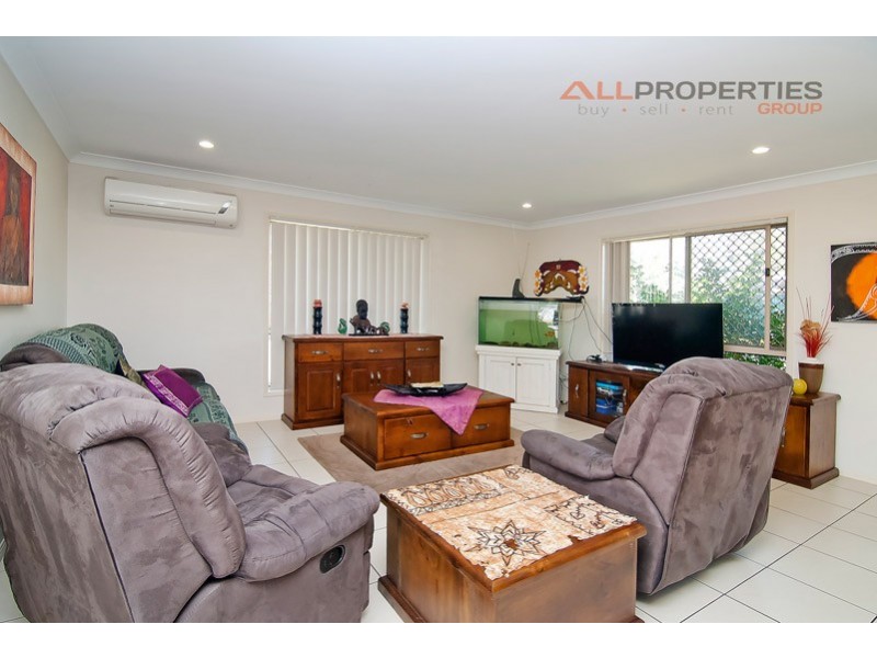 70 Haig Road, Loganlea QLD 4131