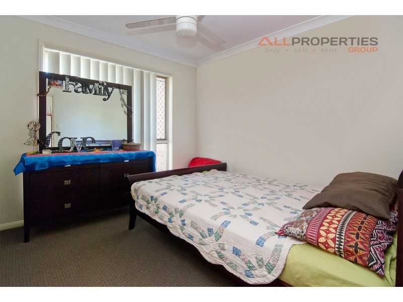 70 Haig Road, Loganlea QLD 4131