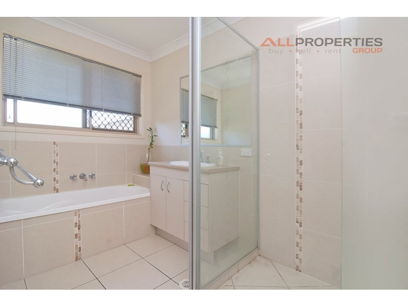 70 Haig Road, Loganlea QLD 4131