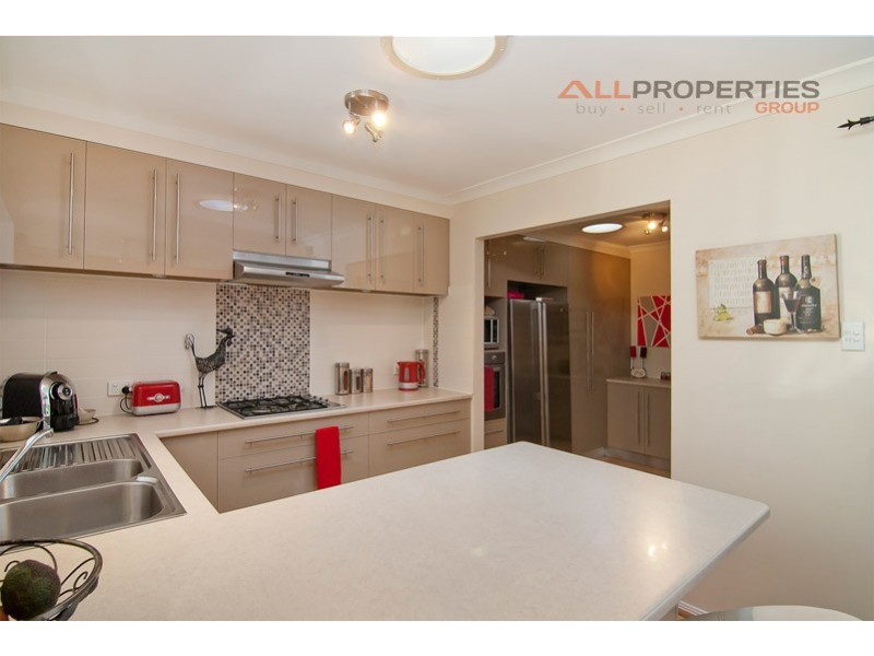 29 Lithfield Place, Loganholme QLD 4129