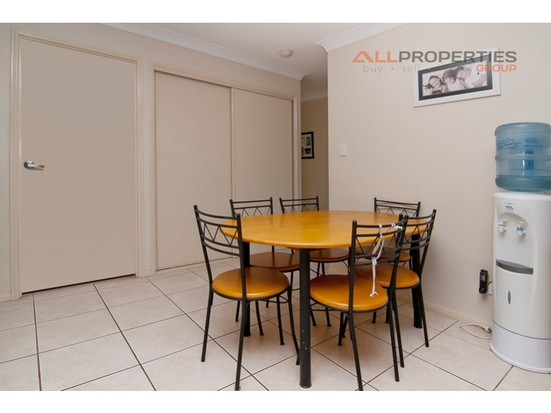 44 Pinelands Street, Loganlea QLD 4131