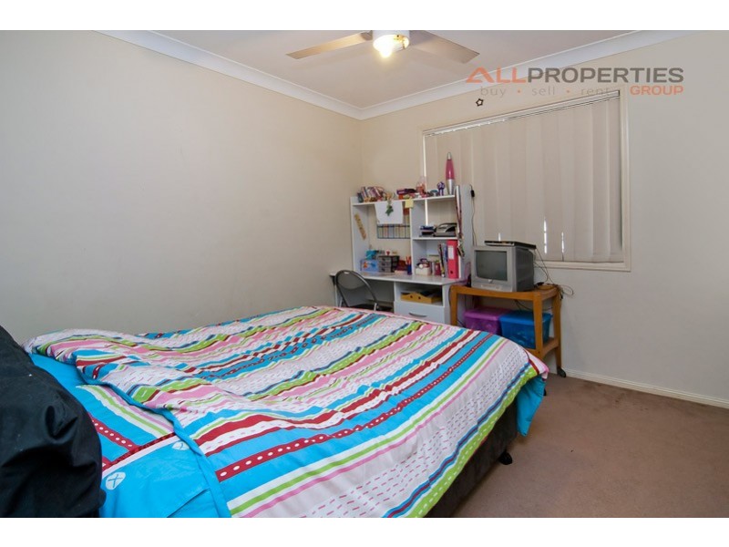 44 Pinelands Street, Loganlea QLD 4131