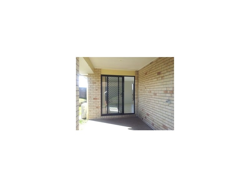 5 Bickle Place, North Booval QLD 4304