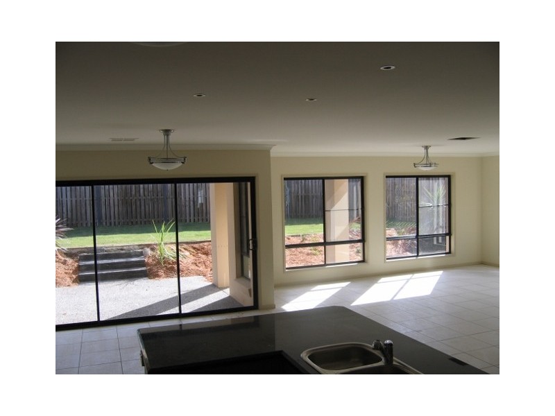 12 Slipstream Road, Coomera Waters QLD 4209