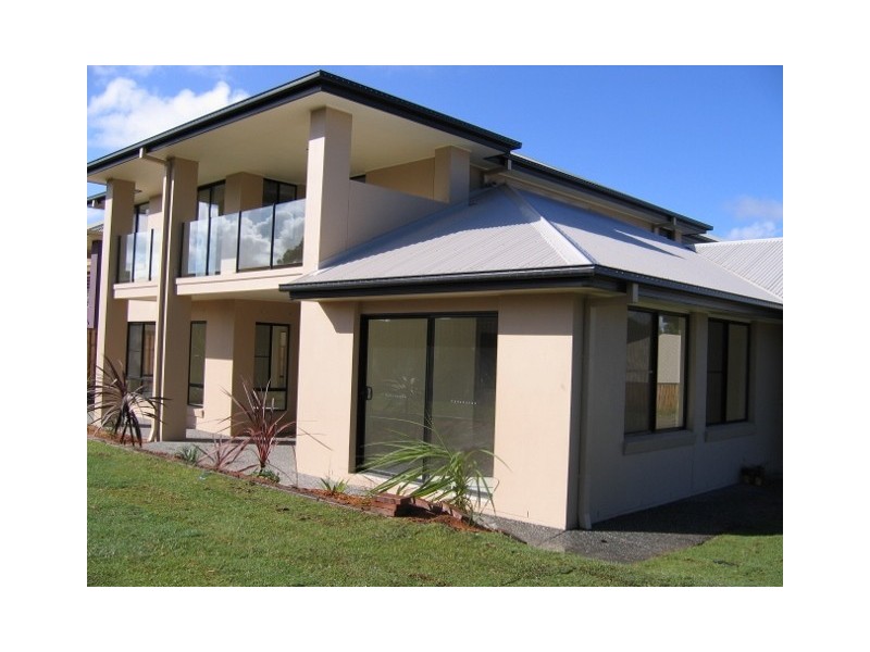 12 Slipstream Road, Coomera Waters QLD 4209