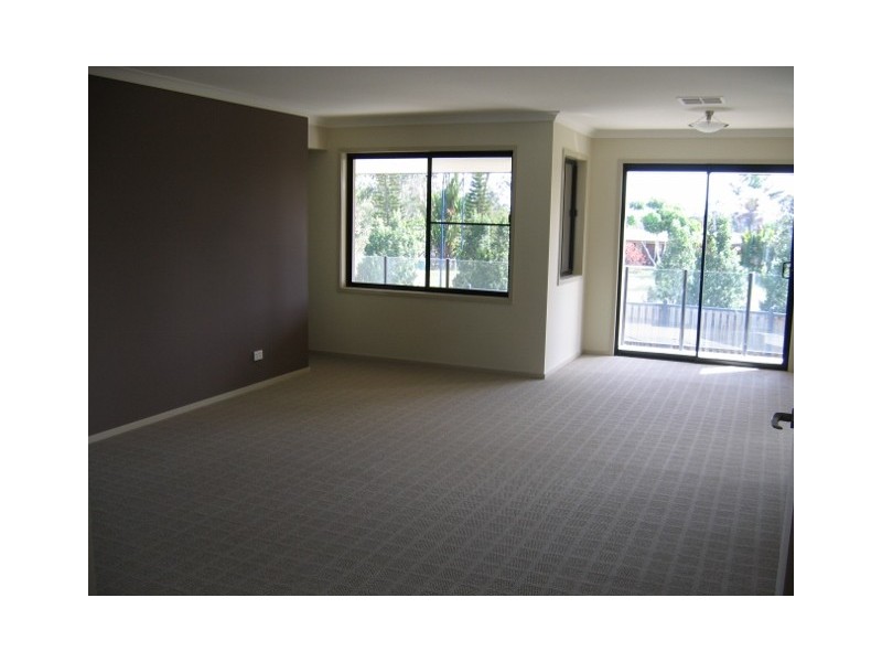 12 Slipstream Road, Coomera Waters QLD 4209