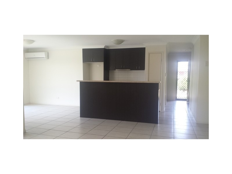 26 Spruce Street, Loganlea QLD 4131