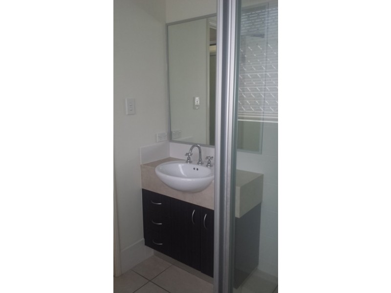 26 Spruce Street, Loganlea QLD 4131