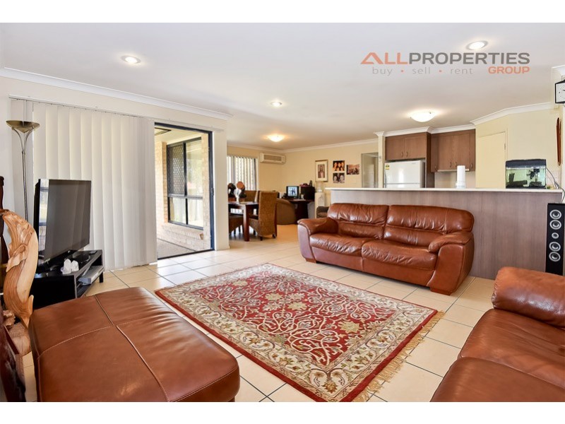 22 Spruce Street, Loganlea QLD 4131