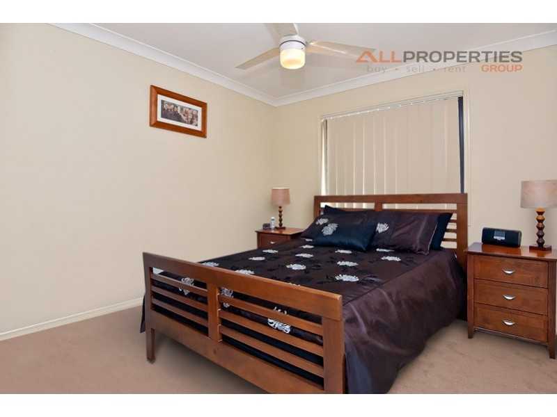 22 Spruce Street, Loganlea QLD 4131