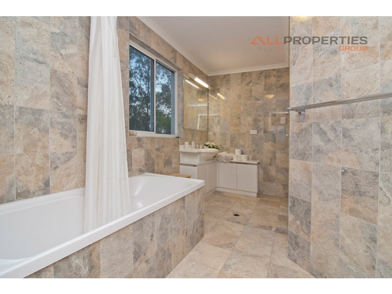 11 Torrelliana Court, Cornubia QLD 4130