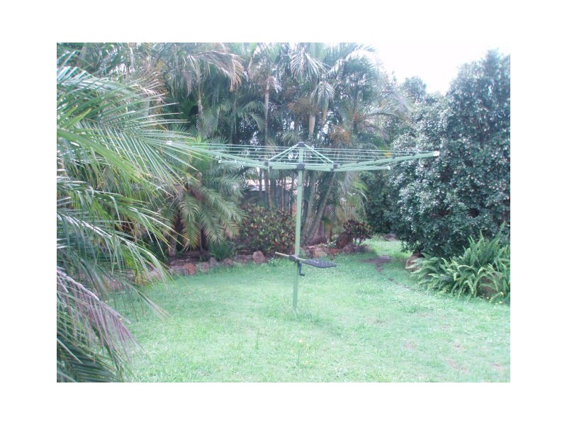 2 Savage Street, Tanah Merah QLD 4128