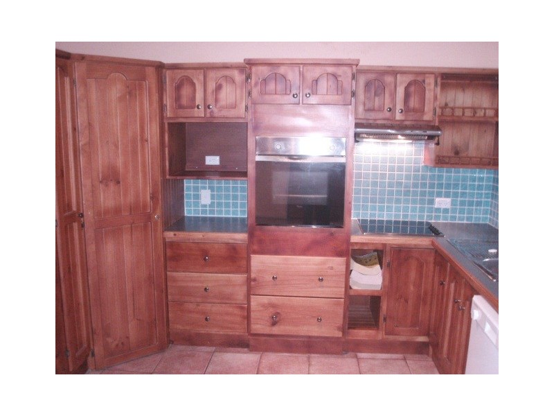 2 Savage Street, Tanah Merah QLD 4128