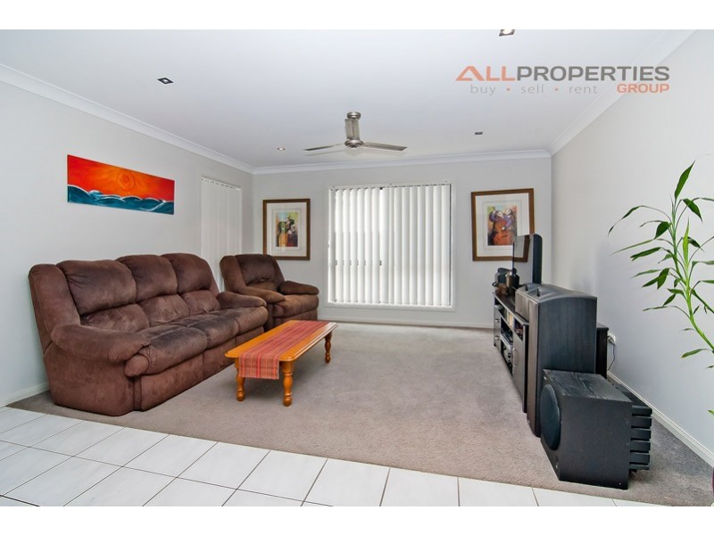 13 Foote Street, Redland Bay QLD 4165