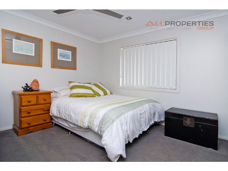 13 Foote Street, Redland Bay QLD 4165