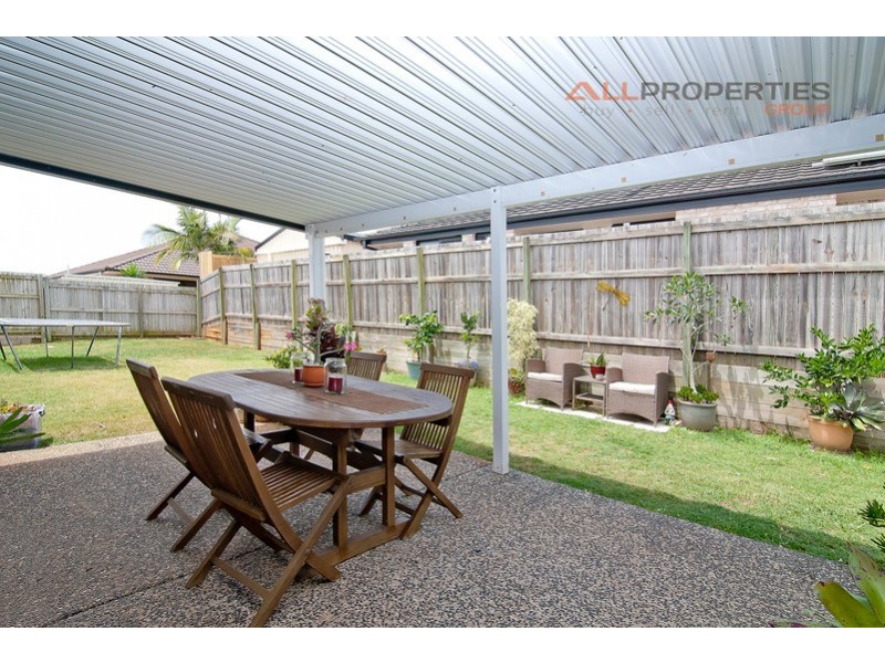 13 Foote Street, Redland Bay QLD 4165