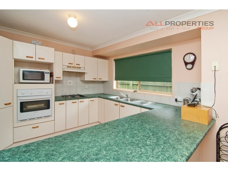 12 Lithfield Place, Loganholme QLD 4129