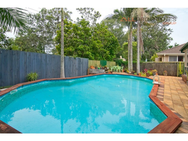 12 Lithfield Place, Loganholme QLD 4129