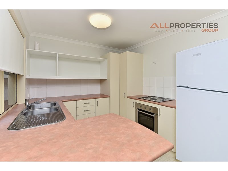 21 Lithfield Place, Loganholme QLD 4129