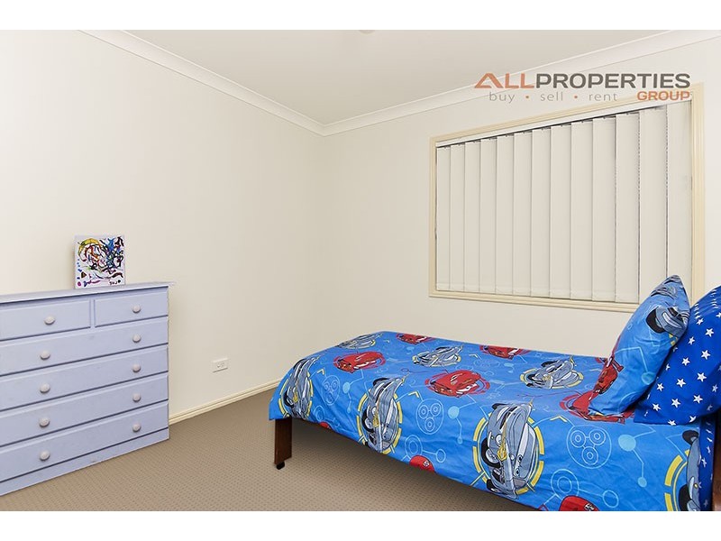 21 Lithfield Place, Loganholme QLD 4129